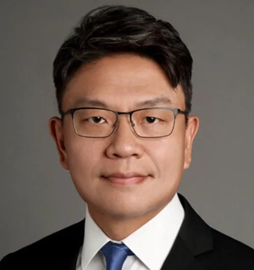 검사인 이시원의 대표 이미지