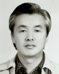 신동문