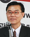 기업인, 시인인 김봉근의 대표 이미지
