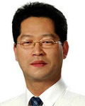 강현만
