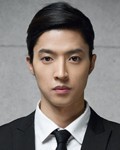 영화배우인 민지혁의 대표 이미지