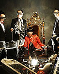 더블유 & 웨일