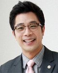 탤런트, 영화배우인 김진근의 대표 이미지