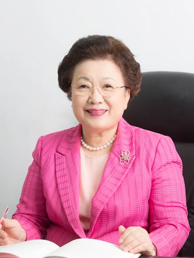 인플루언서인 이배용의 대표 이미지