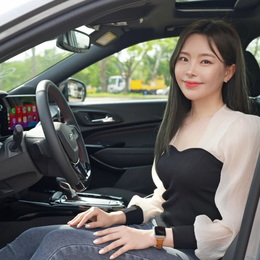 유튜버, 인플루언서인 홍시car의 대표 이미지