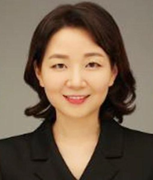 검사인 최재아의 대표 이미지
