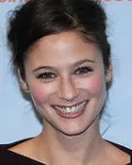 영화배우인 멜라니 베르니에의 대표 이미지