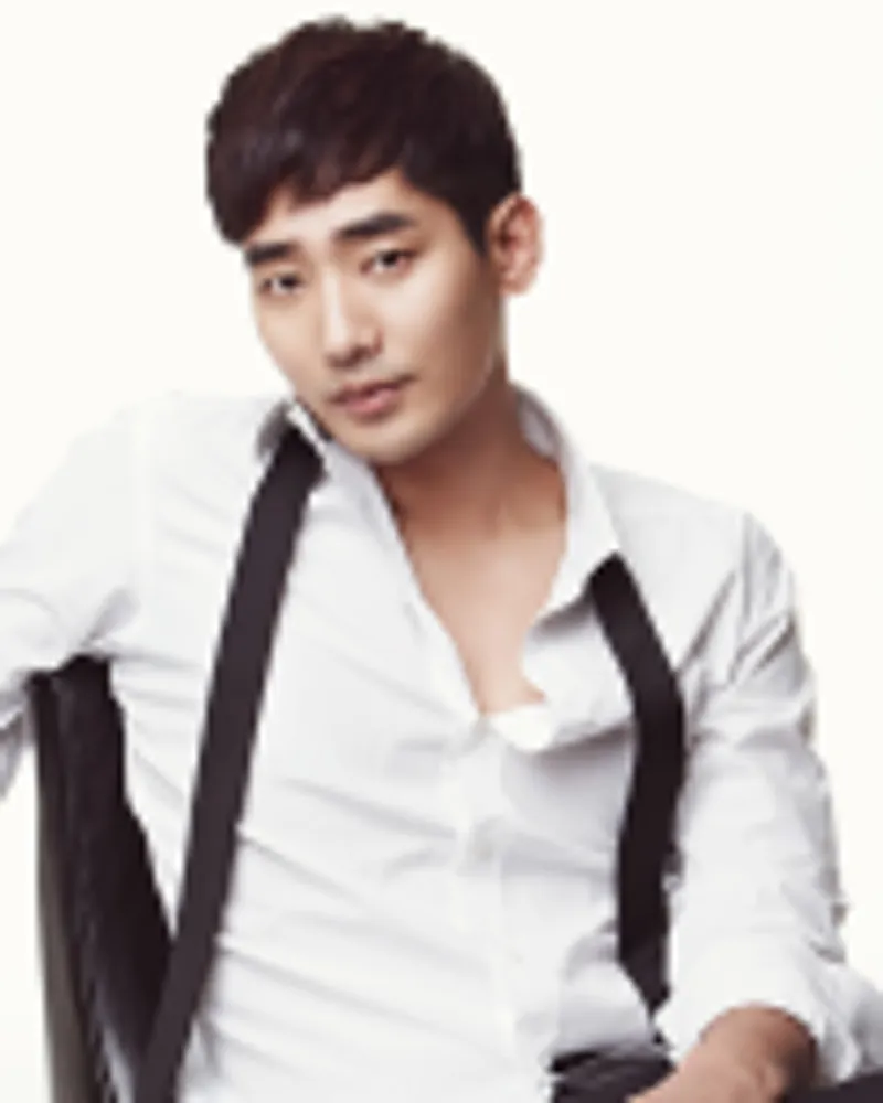 탤런트, 영화배우인 여욱환의 대표 이미지