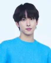 영화배우, 가수인 임시완의 대표 이미지