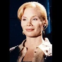 배우인 마리아 헤이스카넨의 대표 이미지