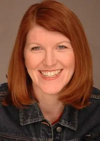 영화배우인 케이트 플래너리의 대표 이미지