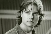 영화배우인 마이클 맥밀란의 대표 이미지