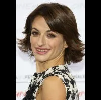 영화배우인 애니타 크라보스의 대표 이미지