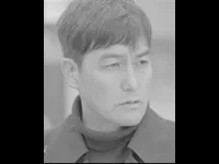 영화배우인 홍승일의 대표 이미지