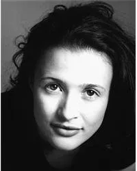 영화배우인 린제이 마셜의 대표 이미지