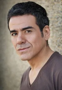 영화배우인 호세 옌퀘의 대표 이미지