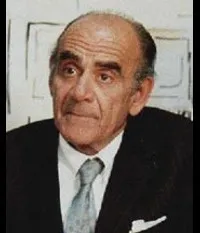 배우인 비토리오 카프리올리의 대표 이미지