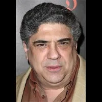 영화배우인 빈센트 파스토어의 대표 이미지