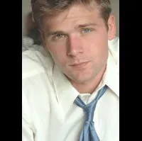 배우인 앤드류 케이플-쇼의 대표 이미지