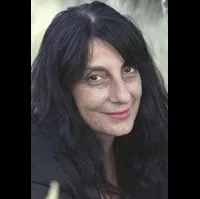 배우인 사우드 파레스의 대표 이미지