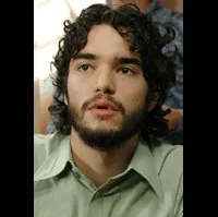 배우인 카이오 블라트의 대표 이미지