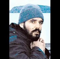 배우인 저먼 팔라시오스의 대표 이미지