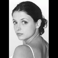 배우인 줄리아 브렌들러의 대표 이미지