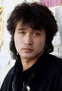 가수인 빅토르 최의 대표 이미지