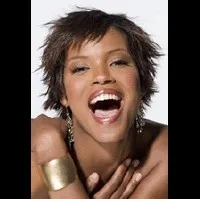 영화배우인 카산드라 프리맨의 대표 이미지