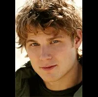 영화배우인 트래비스 반 윙클의 대표 이미지