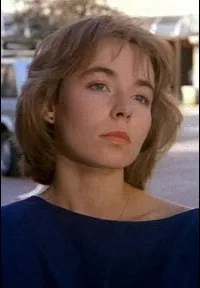 배우인 엠마누엘 숄레의 대표 이미지