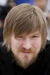 배우, 음악인 펠릭스 라즈코의 대표 이미지