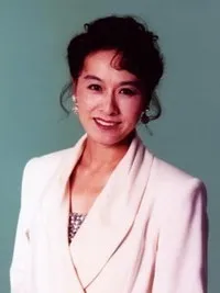 배우인 쿠리하라 코마키의 대표 이미지