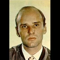 영화배우인 아나톨리 솔로니친의 대표 이미지