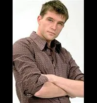 배우인 다니엘 프레데릭슨의 대표 이미지