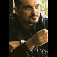 배우, 제작/기획인 레온 루체프의 대표 이미지