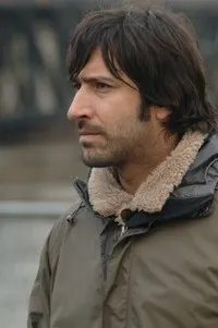 탤런트인 호세 마리아 야즈픽의 대표 이미지