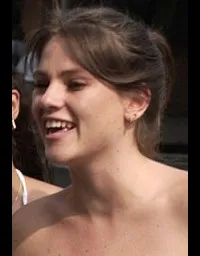 배우, 각본인 엘레노어 헨드릭스의 대표 이미지