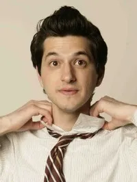 영화배우인 벤 슈와츠의 대표 이미지