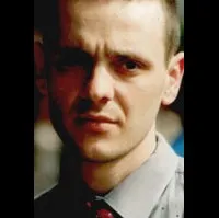 영화배우인 보그단 두미트라케의 대표 이미지