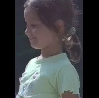 배우인 에바 단의 대표 이미지