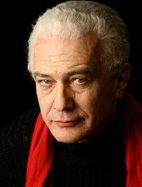 배우인 사베리오 마르코니의 대표 이미지