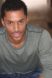 배우인 대릴 스티븐스의 대표 이미지