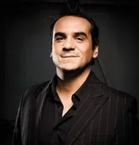 영화배우인 프랑소아 제르비에 드메종의 대표 이미지