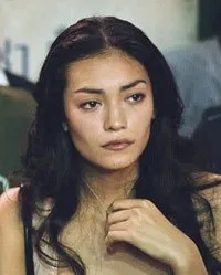 영화배우, 모델인 플로렌스 페이브리의 대표 이미지