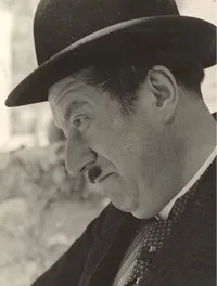 배우인 레뮈의 대표 이미지