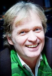 배우, 감독인 요하네스 요너의 대표 이미지