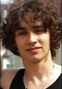 영화배우인 로버트 시한의 대표 이미지