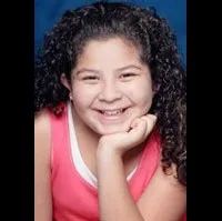 영화배우인 라이니 로드리게스의 대표 이미지