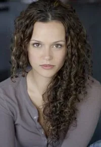 영화배우인 타라 윌슨의 대표 이미지